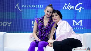 aa q onofriichuk taisiia ukr   deriugina irina ukr sfe01365 copia simone ferraro ph